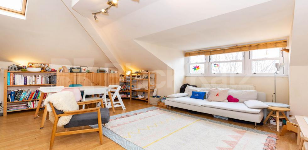 			2 Bedroom, 1 bath, 1 reception Apartment			 Crouch Hill, Crouch End